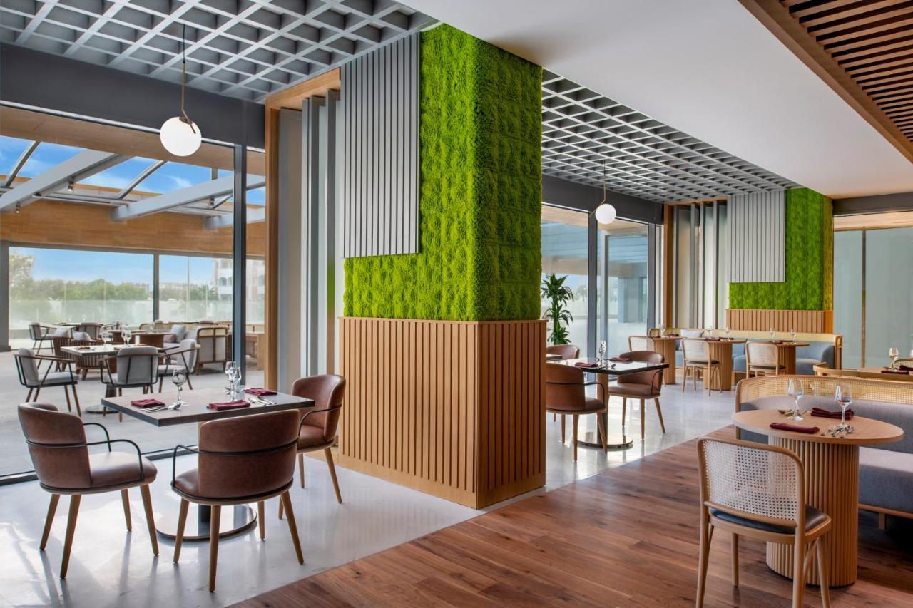Swissotel Living Jeddah Eksteriør billede The restaurant