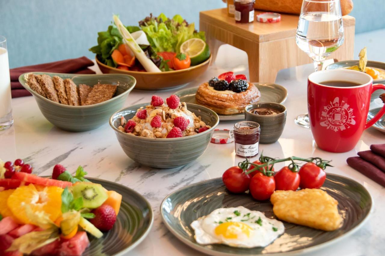 Swissotel Living Jeddah Eksteriør billede A typical breakfast