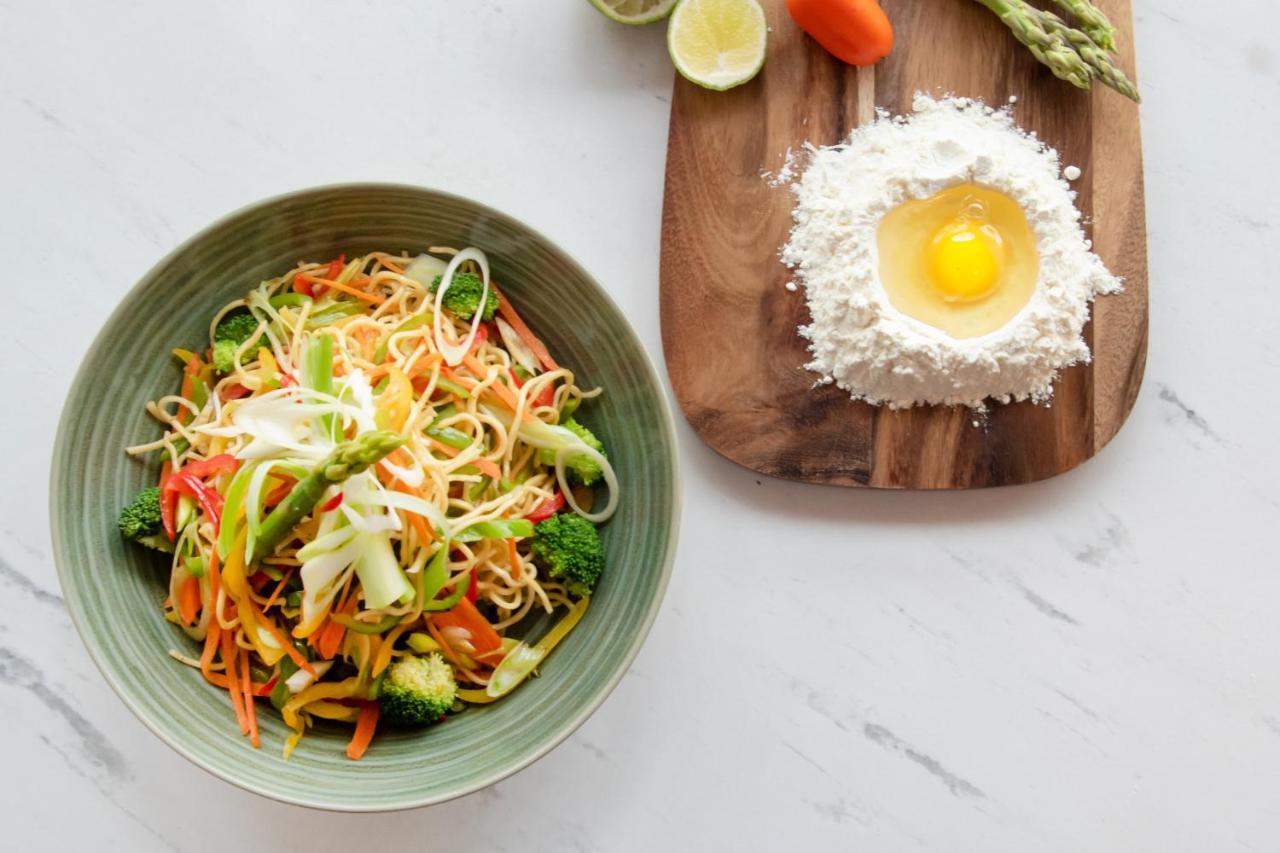 Swissotel Living Jeddah Eksteriør billede Egg foo young