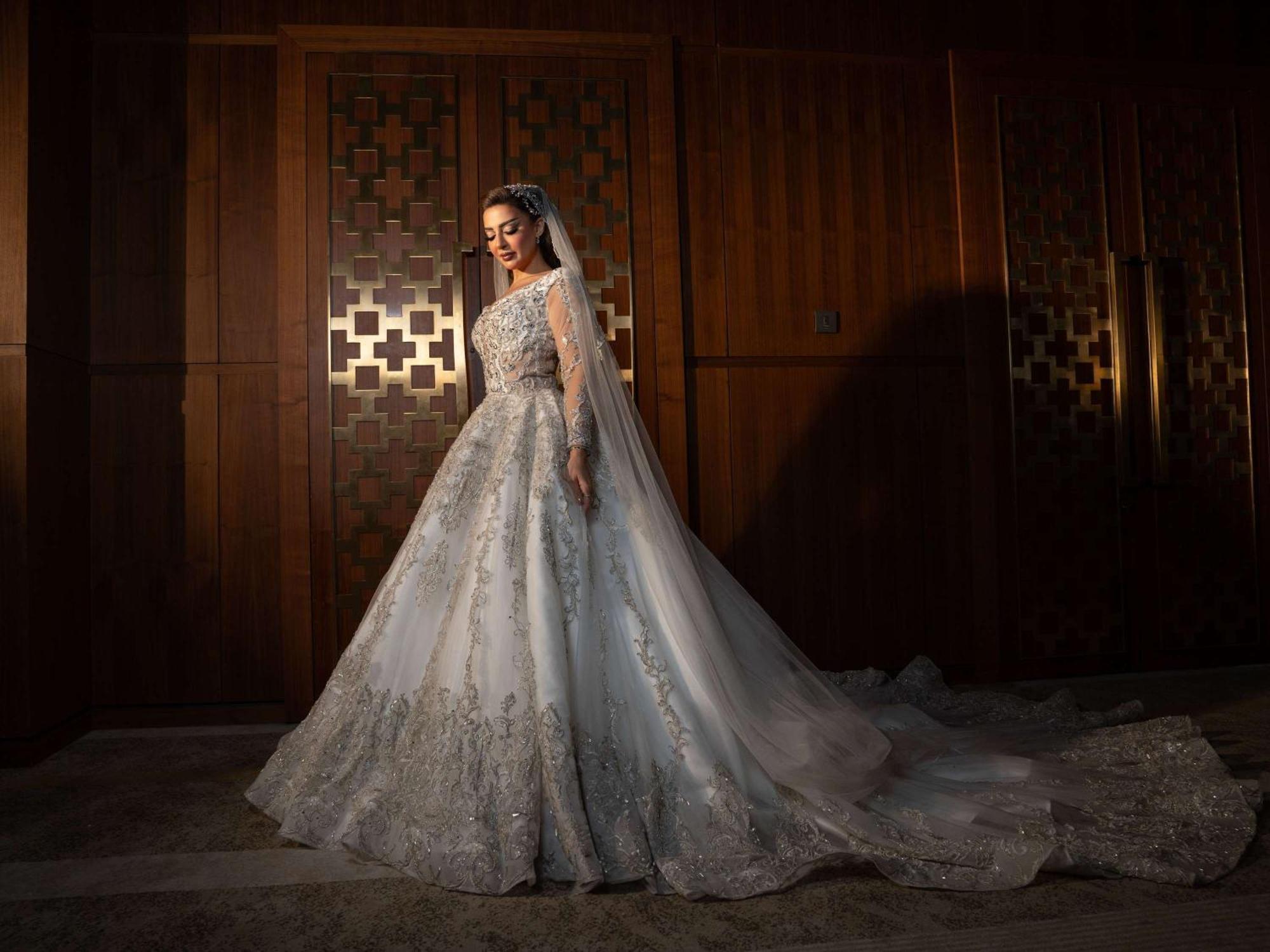 Swissotel Living Jeddah Eksteriør billede Wedding dress